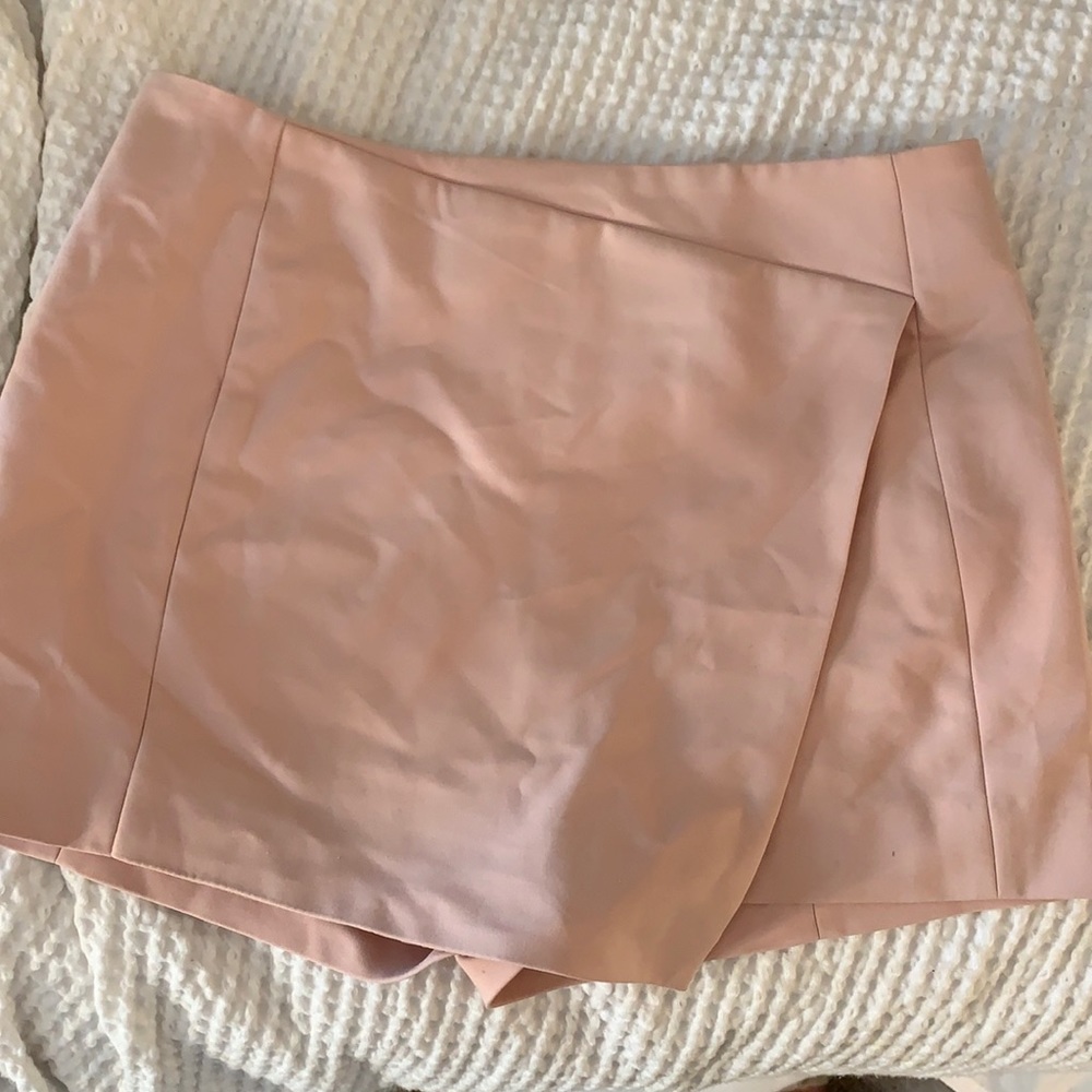 Light pink skort
